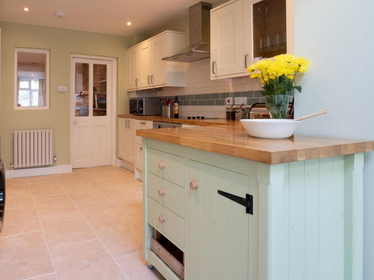 Holiday home Quarry Courtyard Garden Pass The Keys Cirencester
